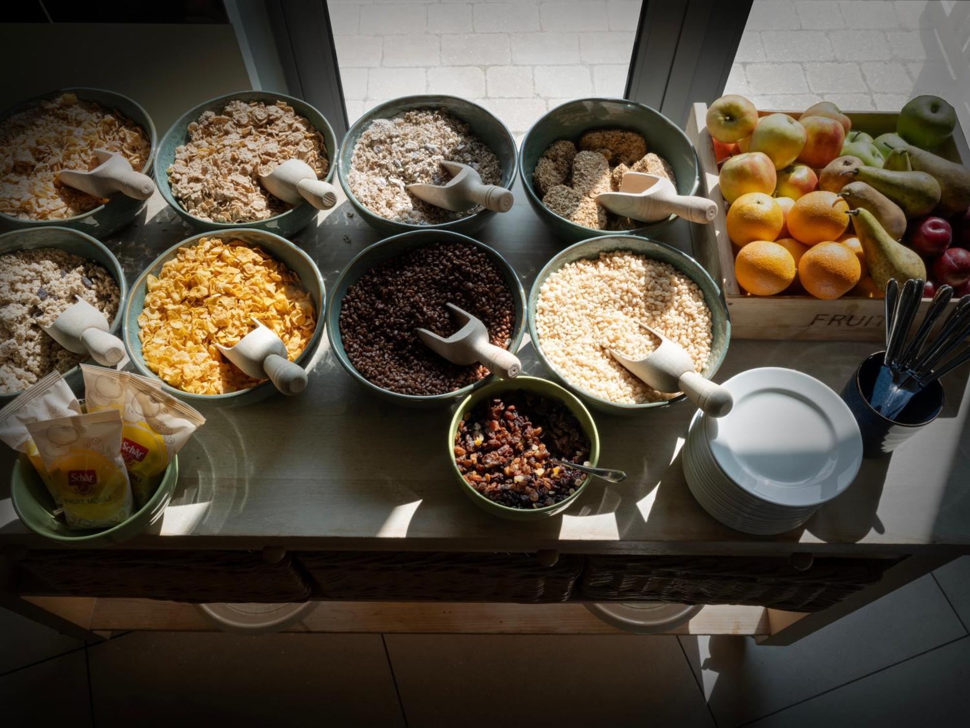 Holiday Inn Huntingdon Racecourse By Ihg Ngoại thất bức ảnh